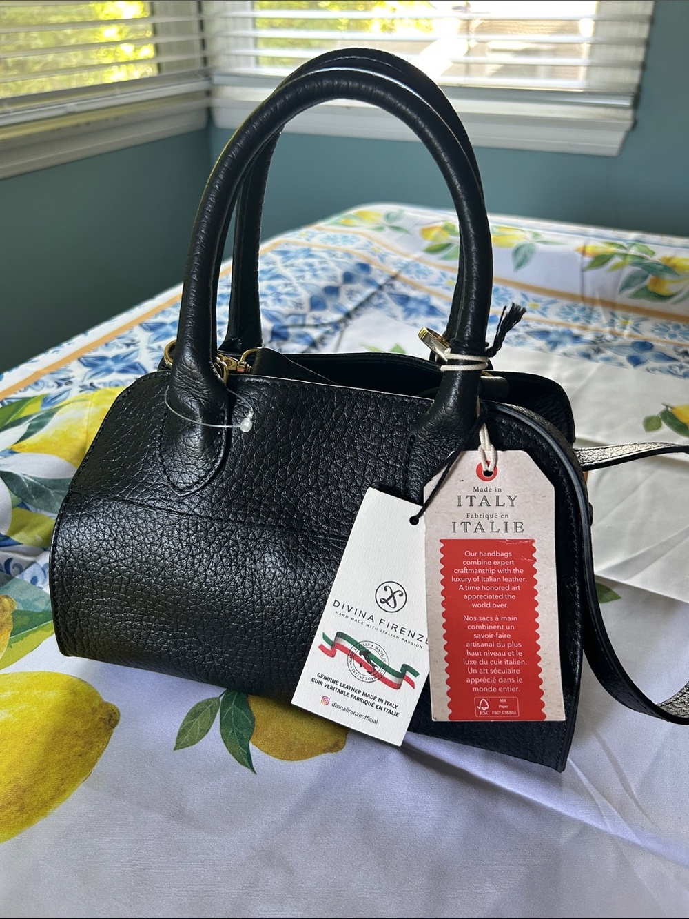 NWT Divina Firenze Black genuine Italian Leather Structured Satchel